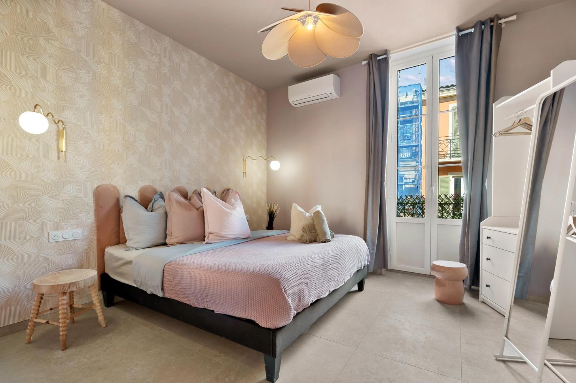 Renting - 8bonaparte - Architect Loft Luxury 4 Bedrooms View Place Du Pin Appartamento Nizza